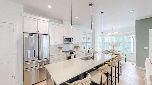 11159 S CHEVIOT LN, South Jordan, UT 84009