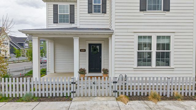 11159 S CHEVIOT LN, South Jordan, UT 84009