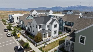 11159 S CHEVIOT LN, South Jordan, UT 84009