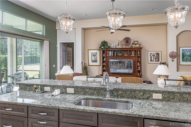 1027 N Hunt Club Drive, Hernando, FL 34442