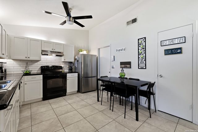 11805 Rainey Meadow, Live Oak, TX 78233