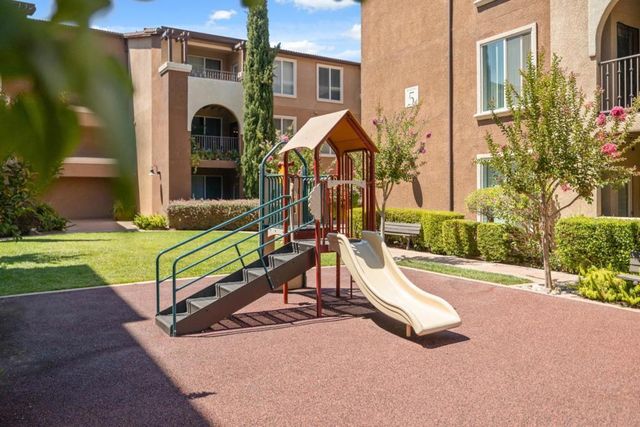 801 S Winchester Boulevard 3206, San Jose, CA 95128