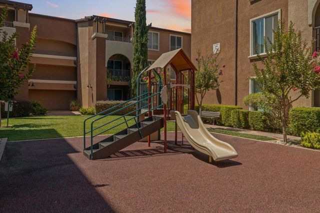 801 S Winchester Boulevard 3206, San Jose, CA 95128