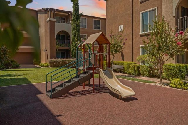 801 S Winchester Boulevard 3206, San Jose, CA 95128