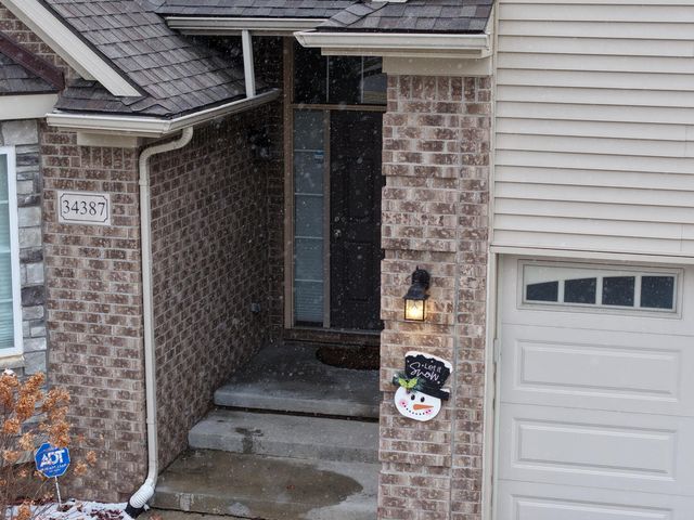 34387 Ann Arbor Trail, Livonia City, MI 48150