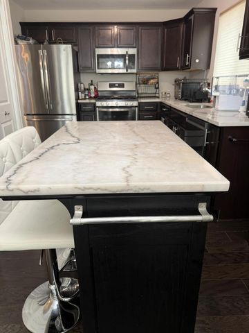 34387 Ann Arbor Trail, Livonia City, MI 48150