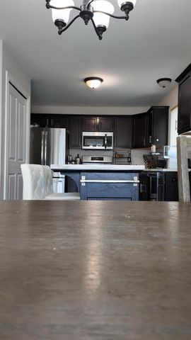 34387 Ann Arbor Trail, Livonia City, MI 48150