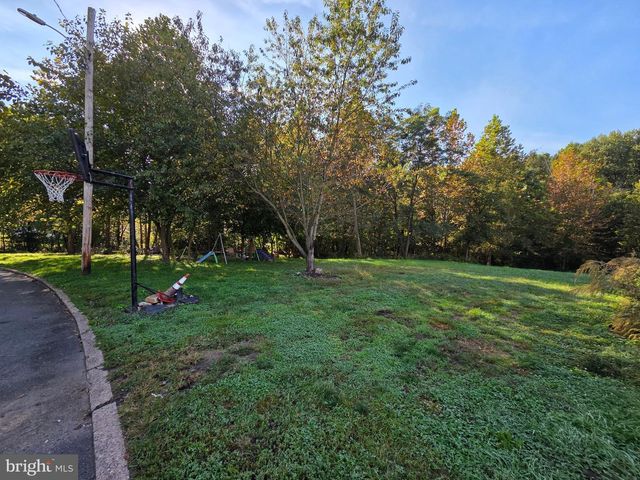 0 W HELMS MNR, Marcus Hook, PA 19061