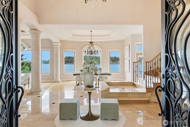 2837 E Lake Sammamish Parkway NE, Sammamish, WA 98074