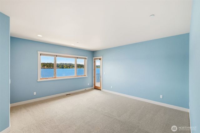 2837 E Lake Sammamish Parkway NE, Sammamish, WA 98074
