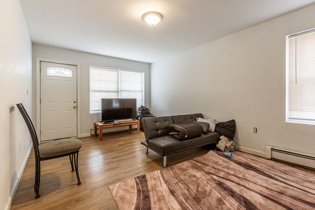 147 Enfield Street, Hartford, CT 06112