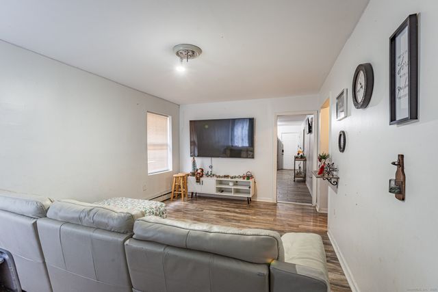 147 Enfield Street, Hartford, CT 06112