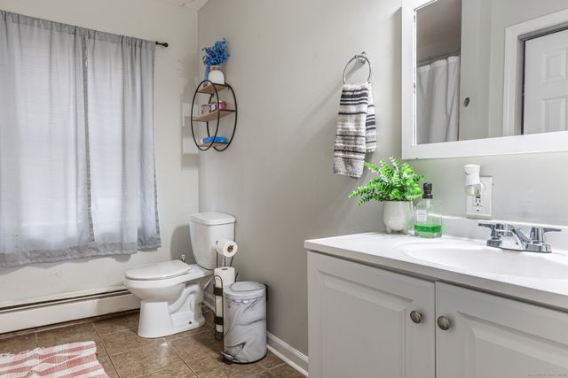 147 Enfield Street, Hartford, CT 06112