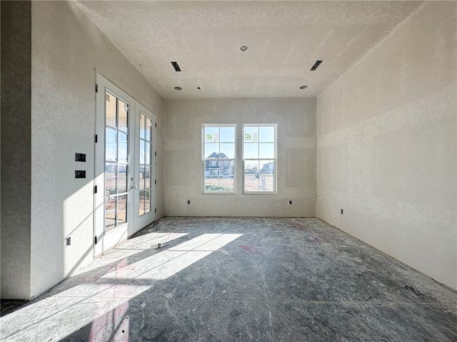 6489 County Avenue, Springdale, AR 72762