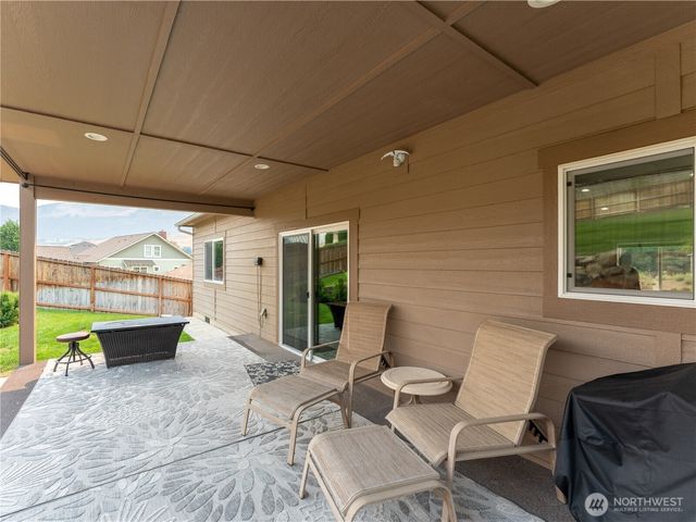 50 Luther Court, Malaga, WA 98828