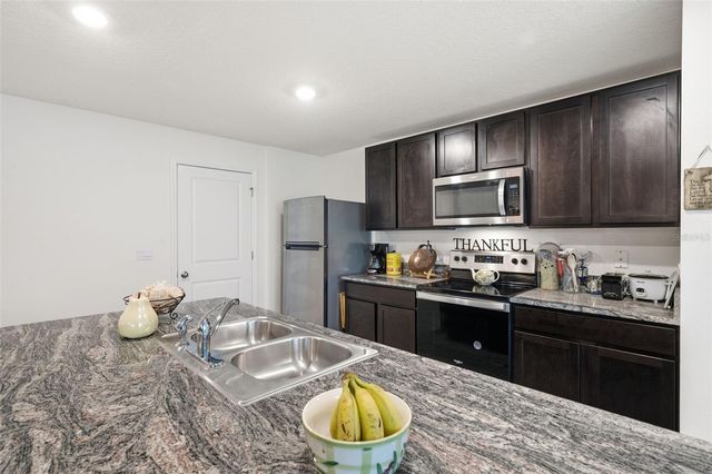 4052 AUTUMN AMBER DRIVE, Spring Hill, FL 34609
