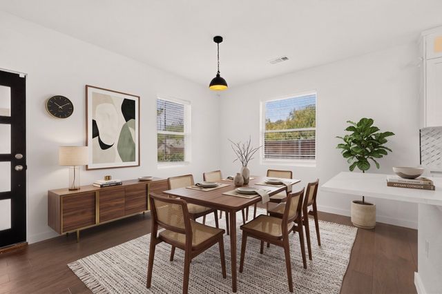 1100 S Brighton Avenue, Dallas, TX 75208