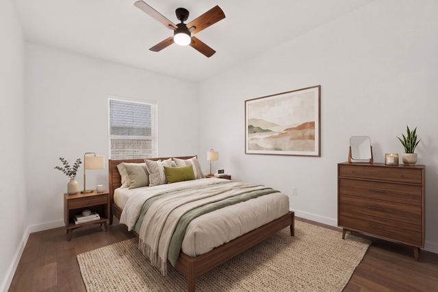1100 S Brighton Avenue, Dallas, TX 75208