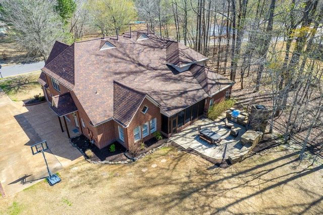 4549 MOUNT GILLESPIE DR, Lakeland, TN 38002