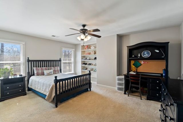 4549 MOUNT GILLESPIE DR, Lakeland, TN 38002