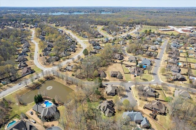 4549 MOUNT GILLESPIE DR, Lakeland, TN 38002