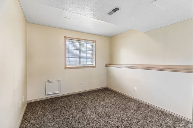 2896 W 6000 S, Roy, UT 84067