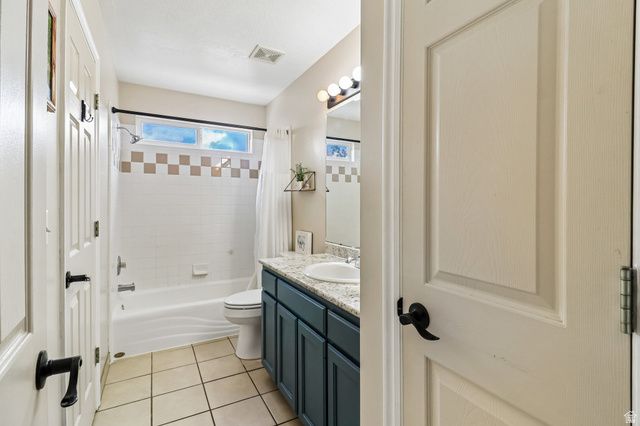 2896 W 6000 S, Roy, UT 84067