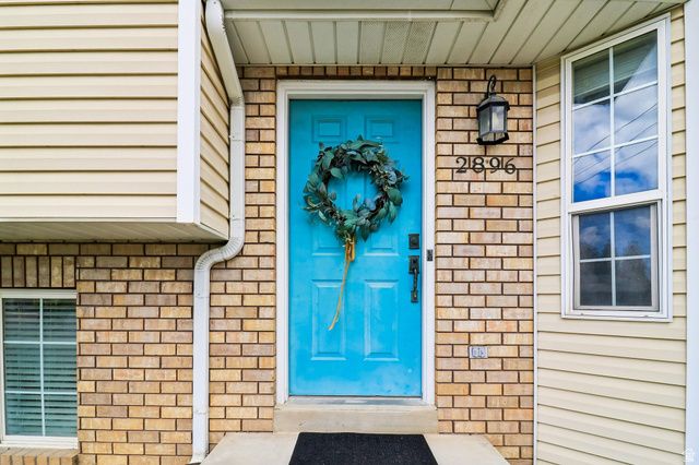 2896 W 6000 S, Roy, UT 84067