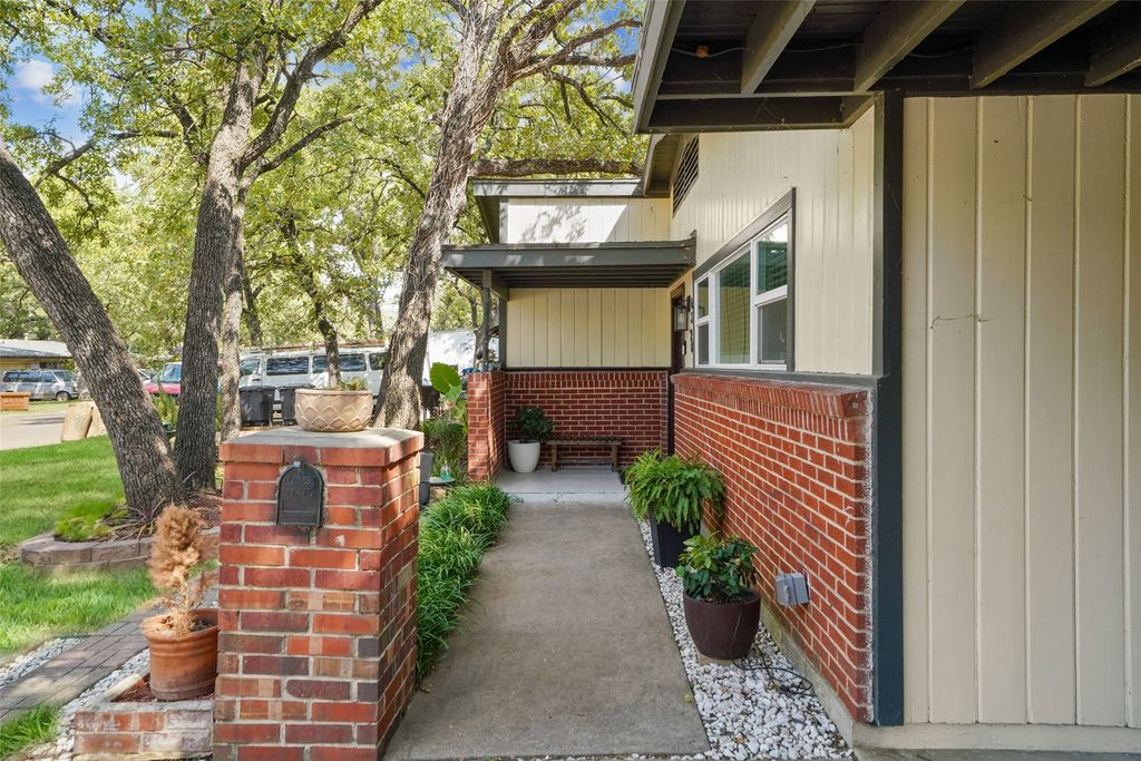 6320 Norma Street, Fort Worth, TX 76112 — photo 5