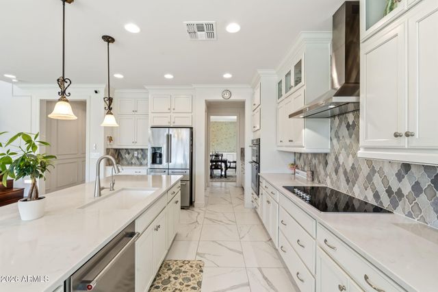 3415 E SANDS Drive, Phoenix, AZ 85050