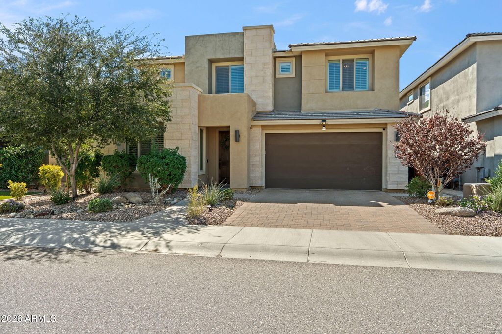 3415 E SANDS Drive, Phoenix, AZ 85050