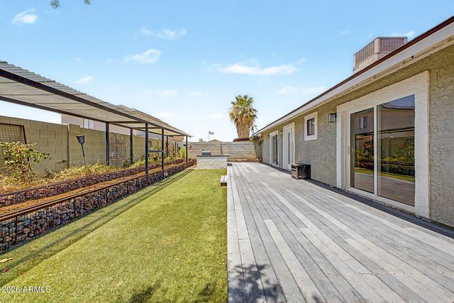 717 W DATIL Avenue, Apache Junction, AZ 85120