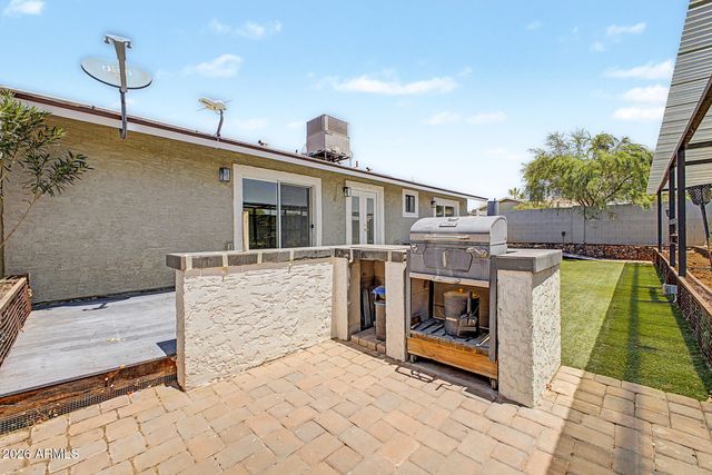 717 W DATIL Avenue, Apache Junction, AZ 85120