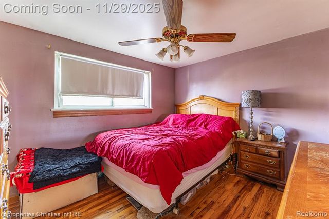 11899 Wheaton Drive, Sterling Heights, MI 48313