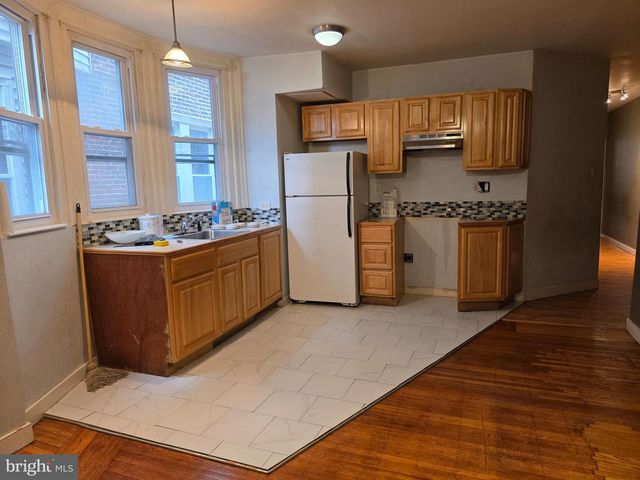 706 S 52ND ST, Philadelphia, PA 19143