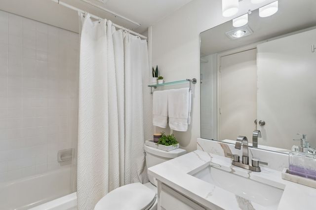 9801 Royal Lane 707, Dallas, TX 75231