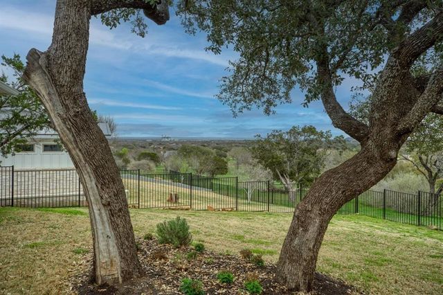 315 Hideaway RD, Horseshoe Bay, TX 78657