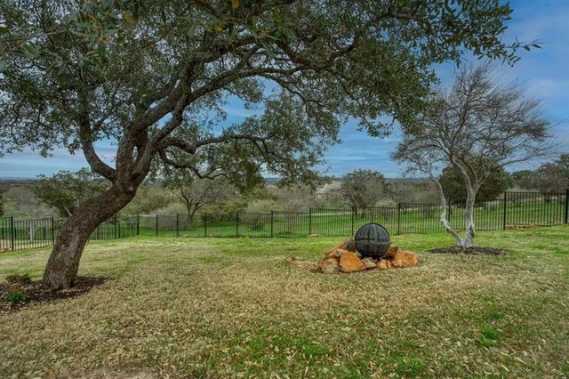 315 Hideaway RD, Horseshoe Bay, TX 78657