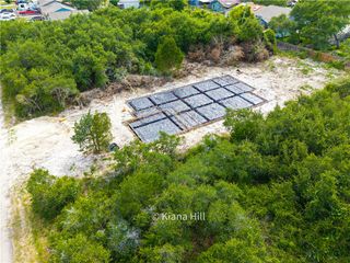 934 S 7th St, Aransas Pass, TX 78336