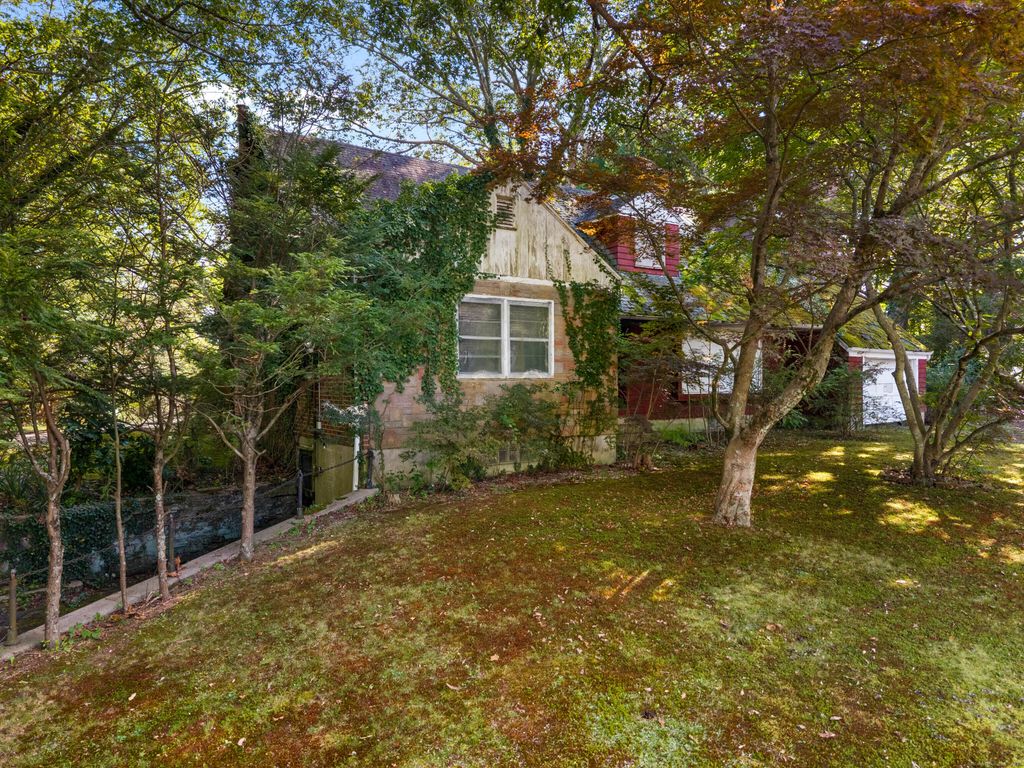 367 Boswell Avenue, Norwich, CT 06360