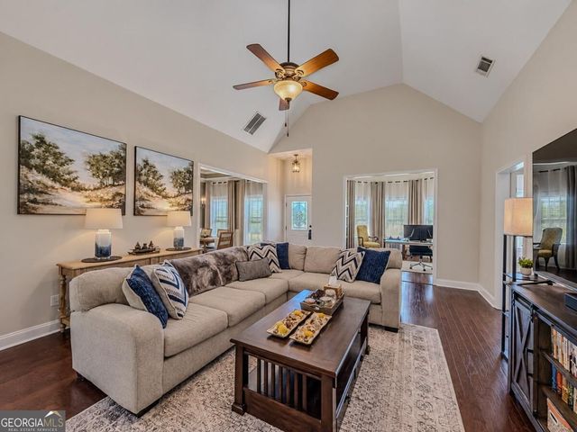 185 Chimney Ridge Lane, Covington, GA 30014