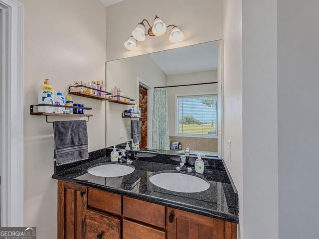 185 Chimney Ridge Lane, Covington, GA 30014