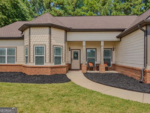 185 Chimney Ridge Lane, Covington, GA 30014