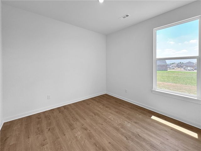 5355 Nicolas Avenue, Springdale, AR 72762