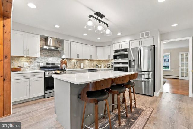 1708 MADEIRA AVE, Jenkintown, PA 19046