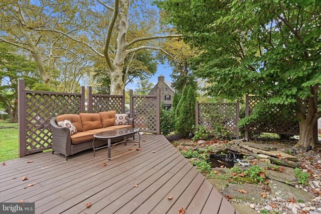 1708 MADEIRA AVE, Jenkintown, PA 19046