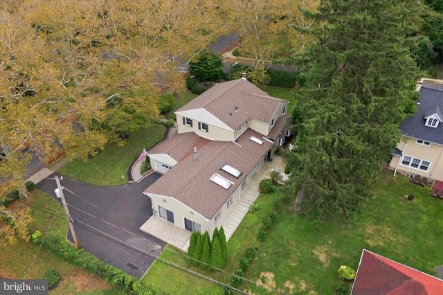 1708 MADEIRA AVE, Jenkintown, PA 19046