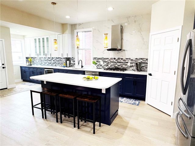836 Farragut St, Highland Park, PA 15206