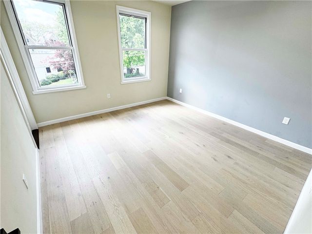 836 Farragut St, Highland Park, PA 15206