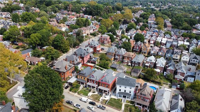 836 Farragut St, Highland Park, PA 15206